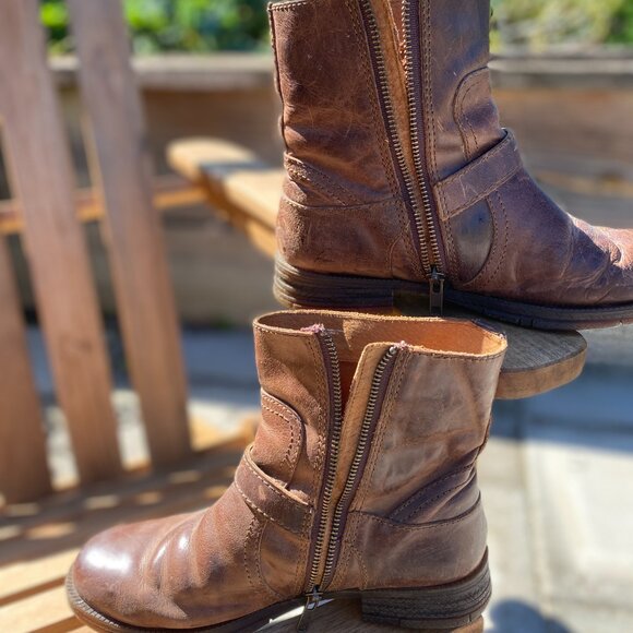 Born brown leather boots 7.5 - Picture 2 of 5